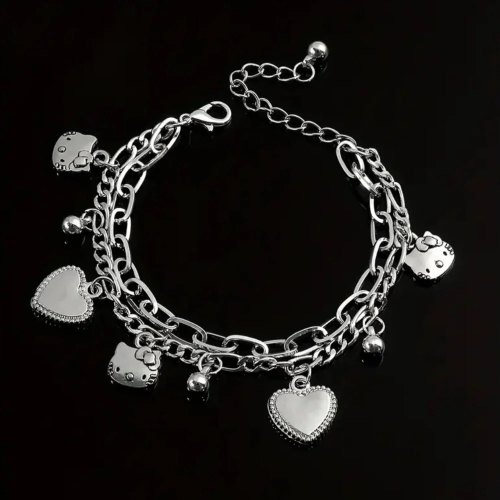 🎀 Hello Kitty Chain Charm Bracelet - Picture 2 of 3
